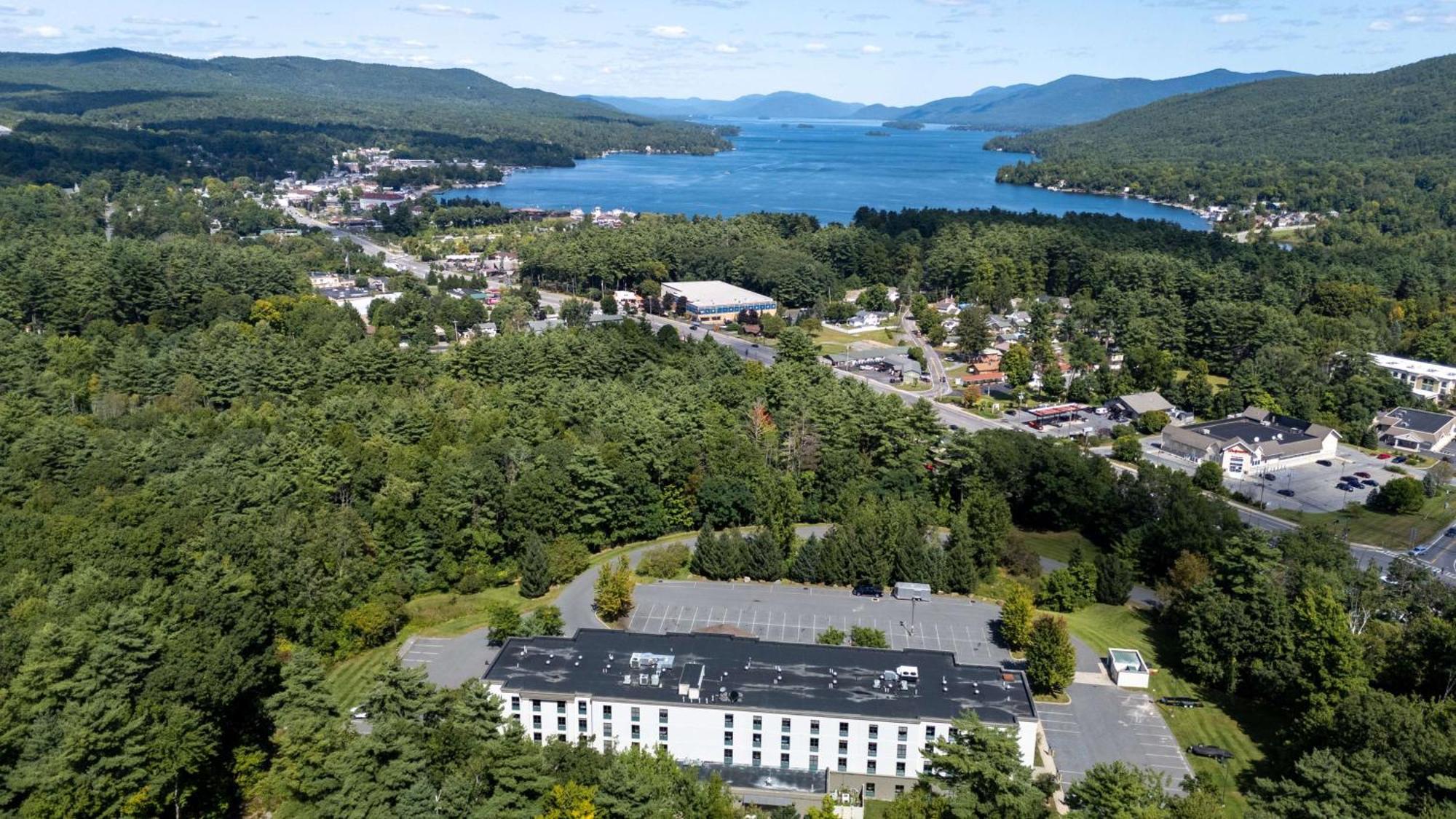 Hampton Inn & Suites Lake George Zewnętrze zdjęcie