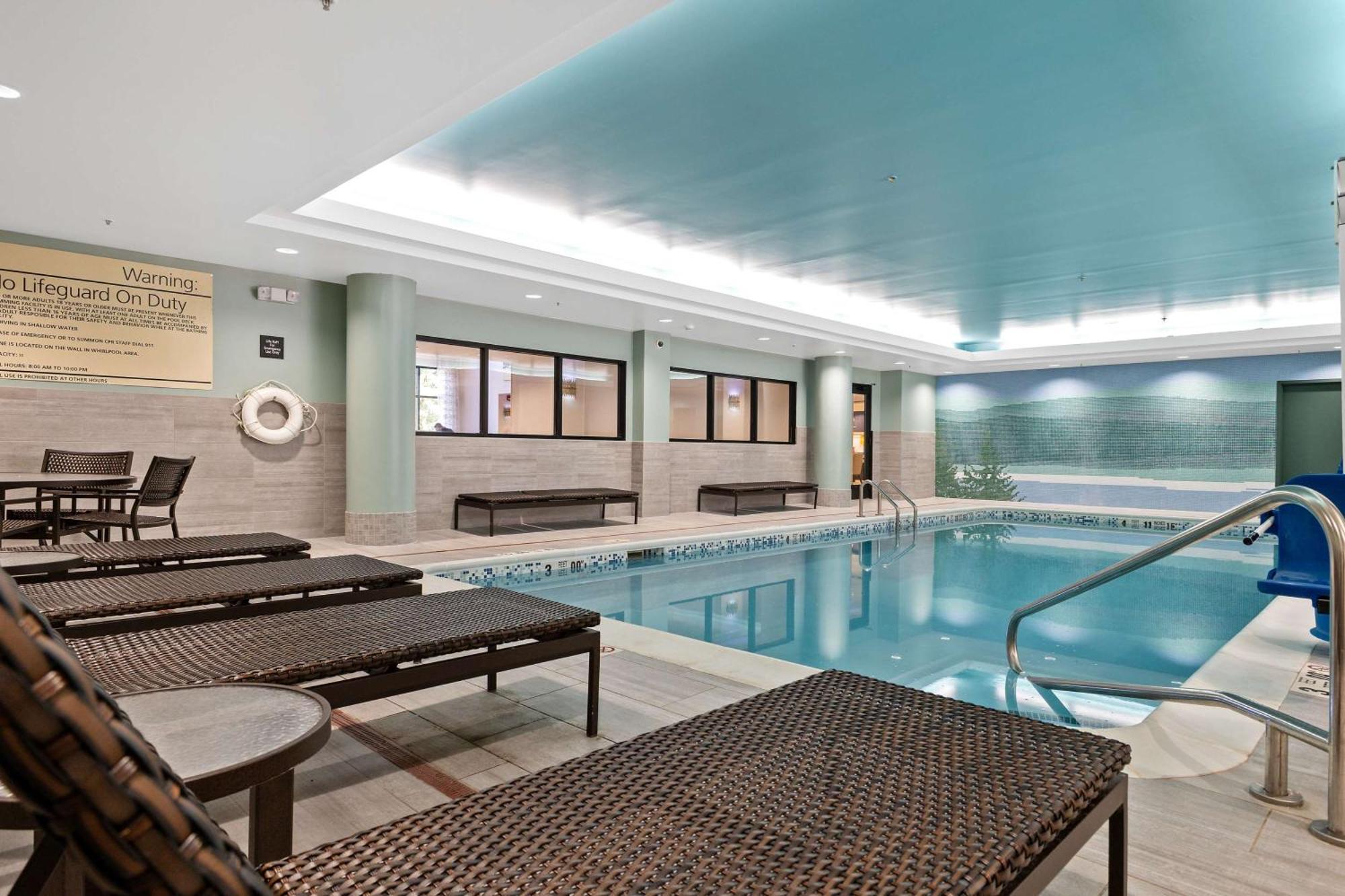 Hampton Inn & Suites Lake George Zewnętrze zdjęcie