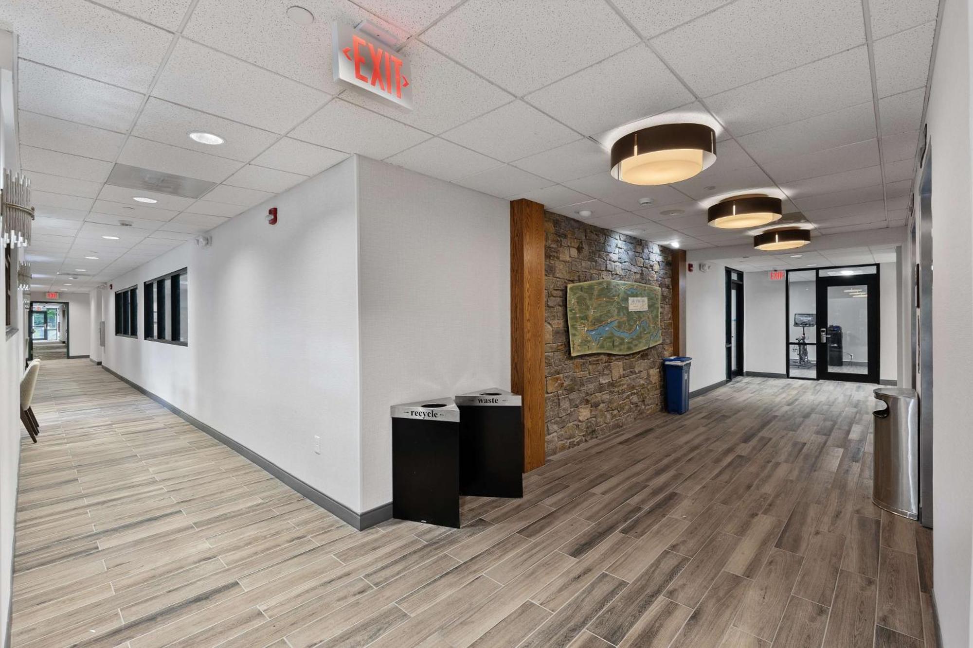 Hampton Inn & Suites Lake George Zewnętrze zdjęcie