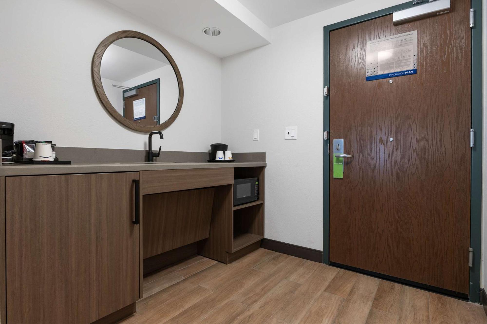 Hampton Inn & Suites Lake George Zewnętrze zdjęcie
